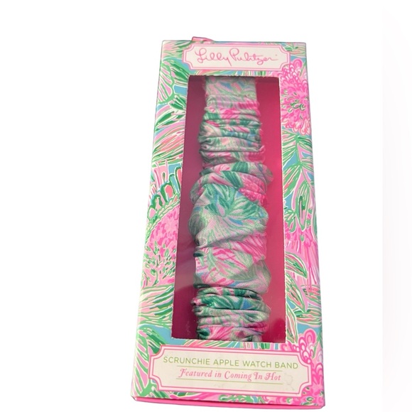 Lilly Pulitzer Scrunchie Apple Watch Band - Picture 2 of 3